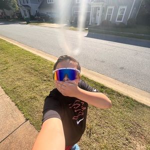 Meet your Posher, Steven